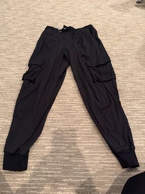 Lululemon cargo dance studio joggers